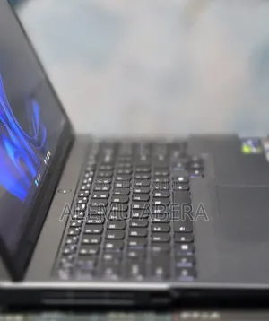 New Laptop Lenovo 16GB Intel Core i9 SSD 1T