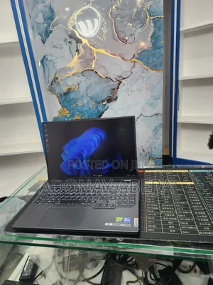 New Laptop Lenovo 16GB Intel Core i9 SSD 1T