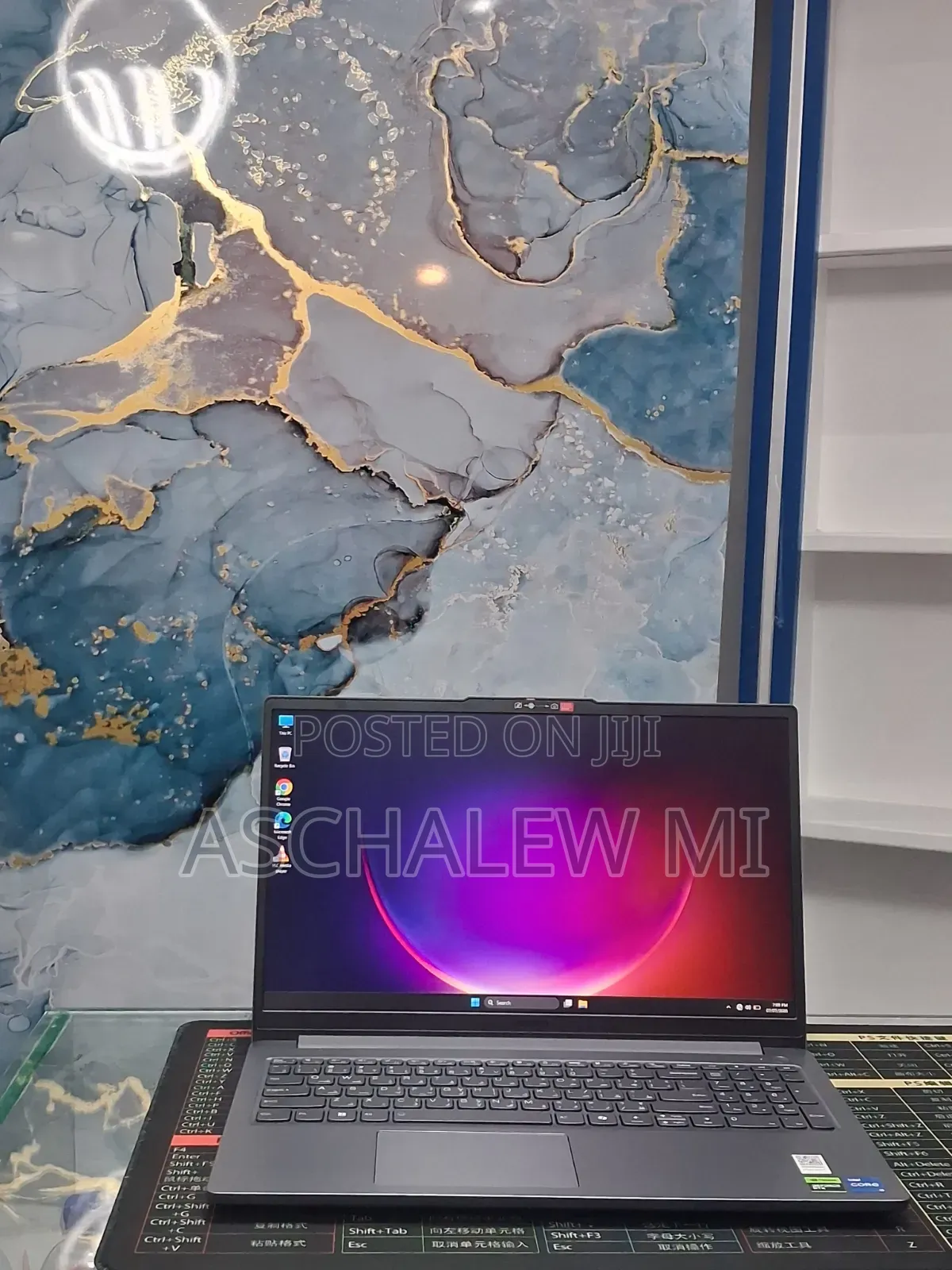 New Laptop Lenovo LOQ 15AHP10 12GB Intel Core i5 SSD 512GB