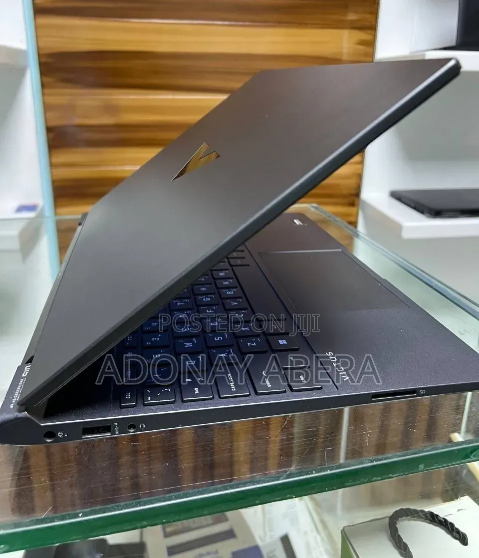 New Laptop HP 16GB Intel Core i5 SSD 512GB