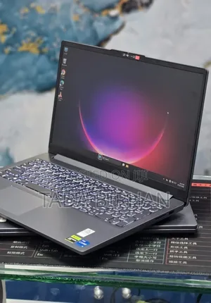 New Laptop Logiq M76T 16GB Intel Core i5 SSD 512GB