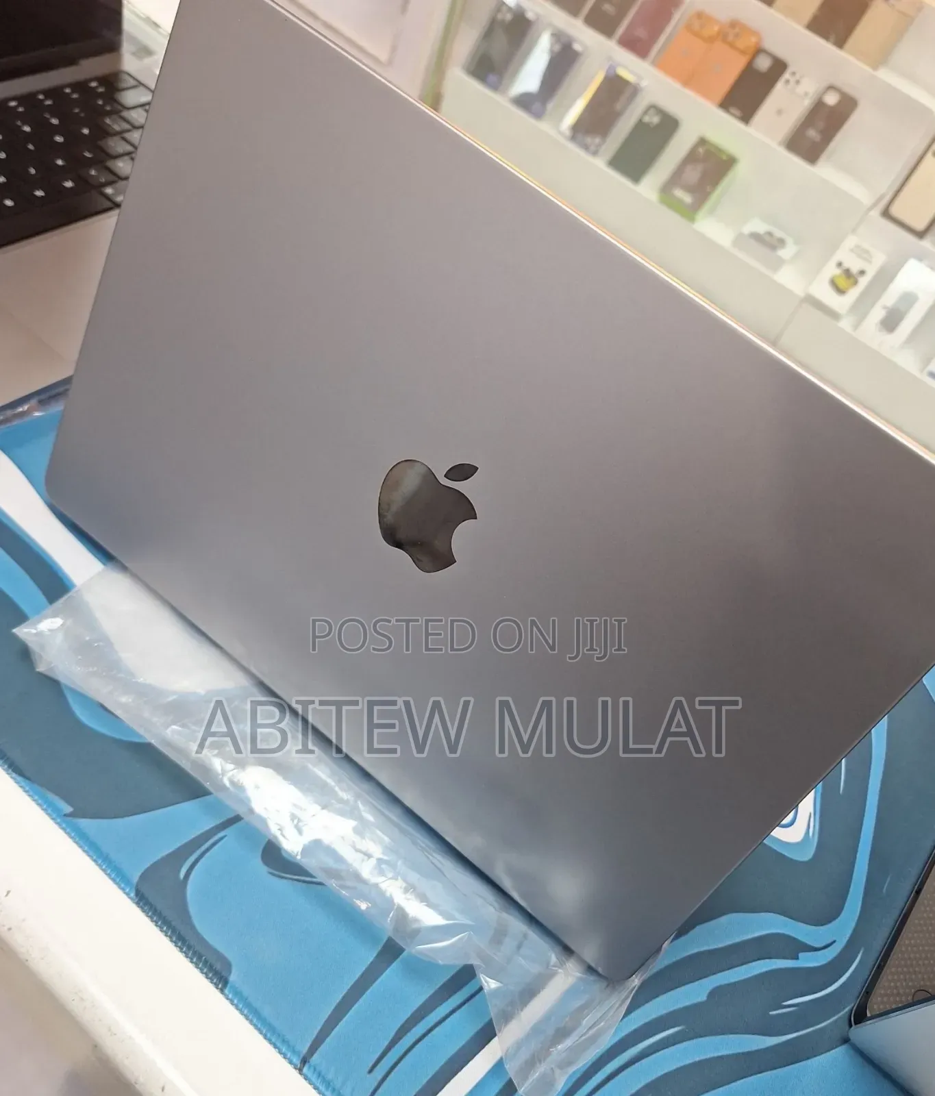 New Laptop Apple MacBook Pro 2021 M1 16GB Apple M1 Pro SSD 512GB
