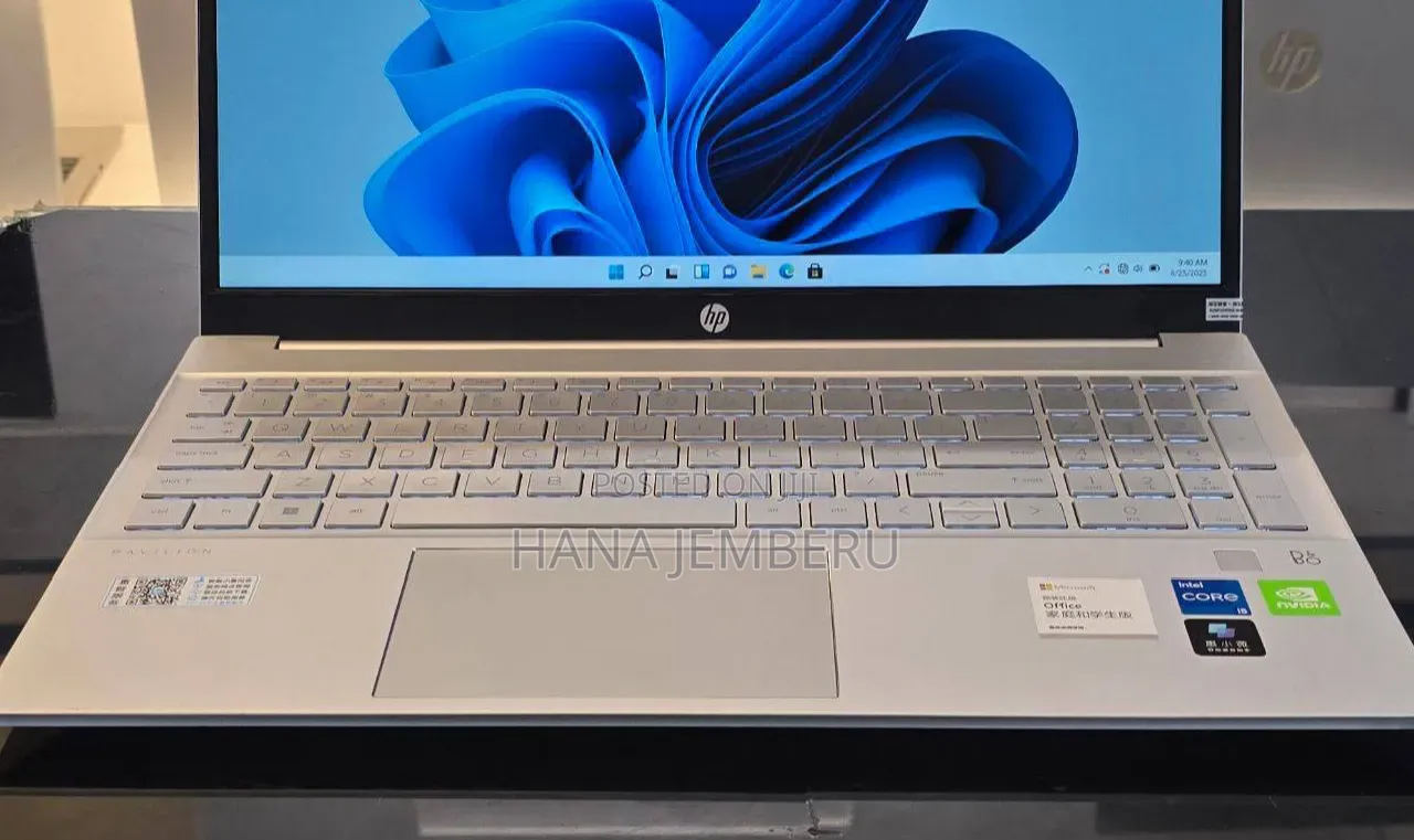 New Laptop HP Pavilion 15 16GB Intel Core i5 SSD 512GB