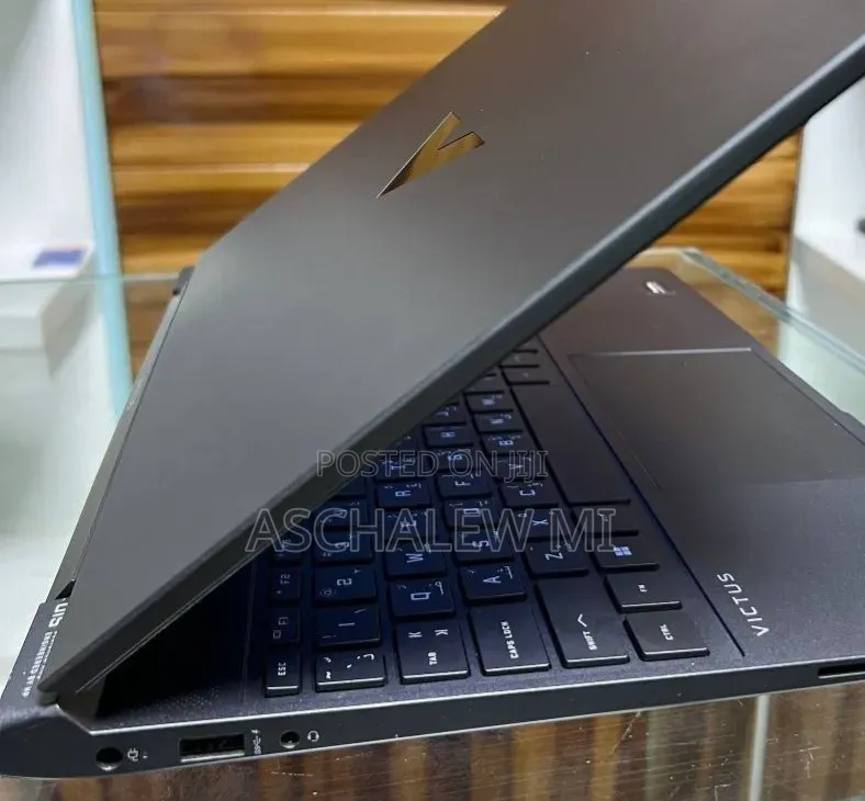 New Laptop HP Victus 15 16GB Intel Core i5 SSD 512GB