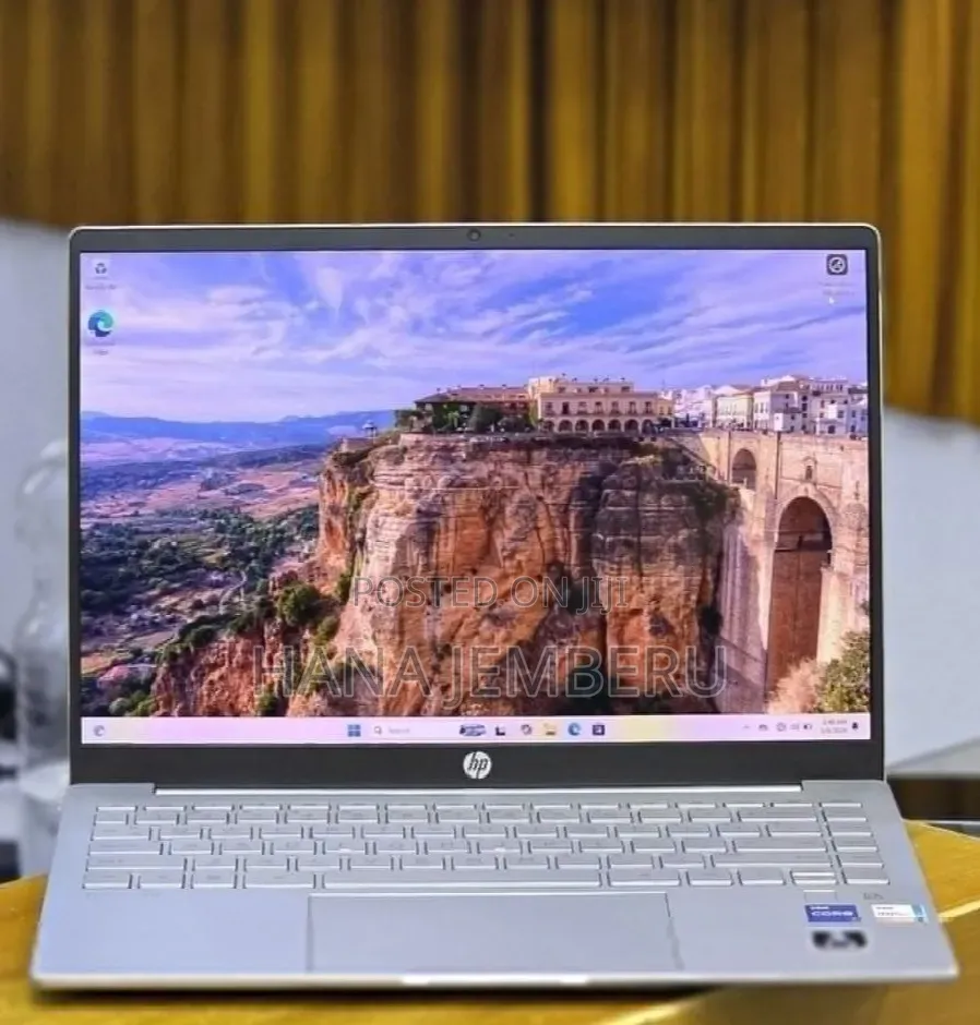 New Laptop HP Pavilion 14 16GB Intel Core i5 SSD 512GB