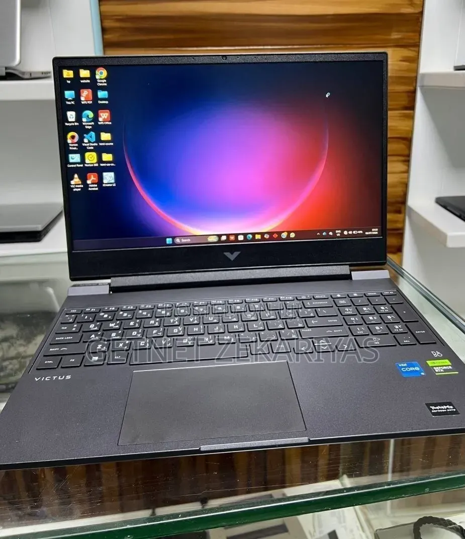 New Laptop HP Victus 15 16GB Intel Core i5 SSD 512GB