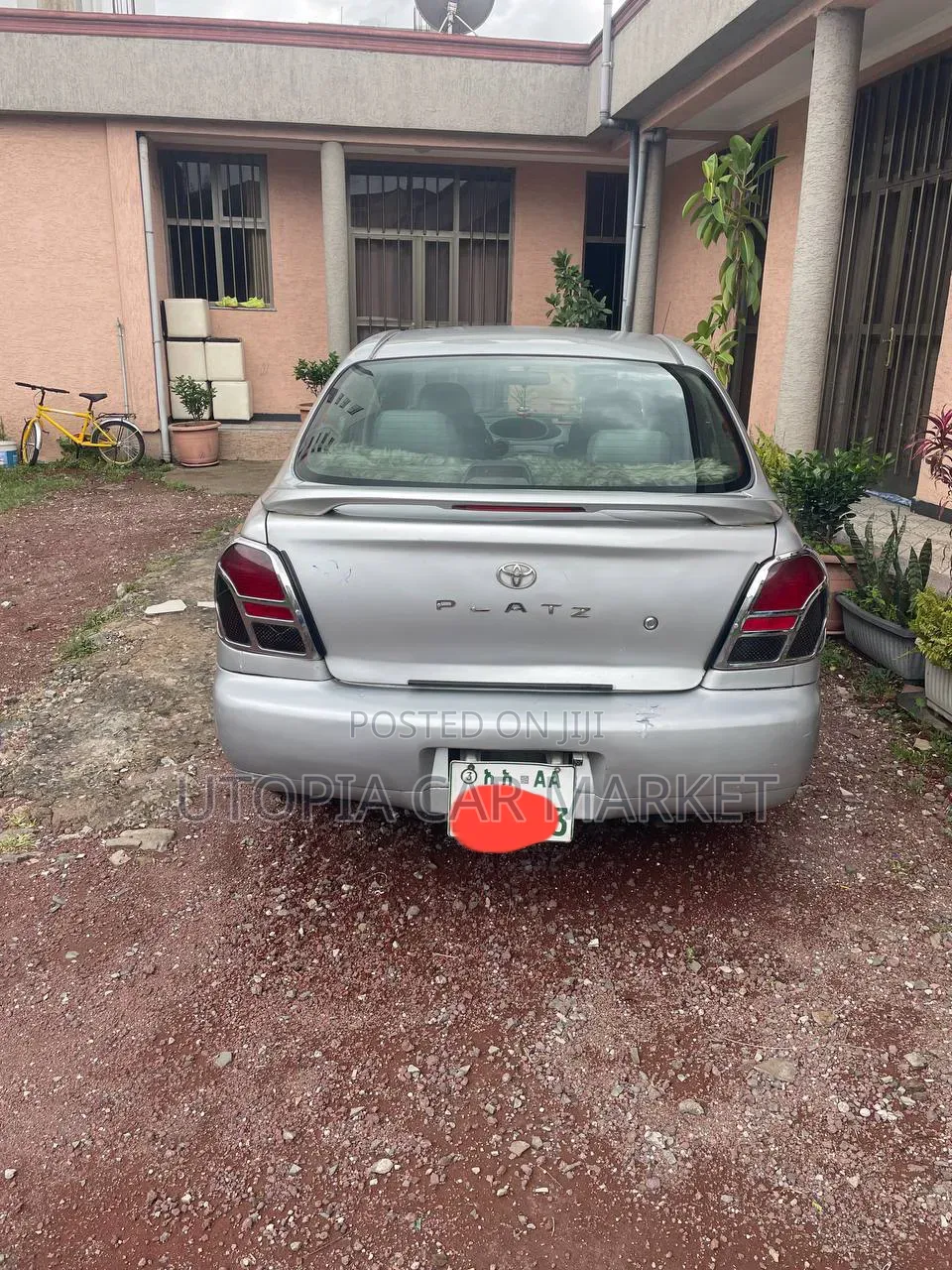 Toyota Platz 2002