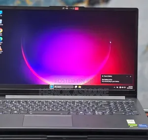 New Laptop Lenovo LOQ 15IRH8 16GB Intel Core i5 SSD 512GB