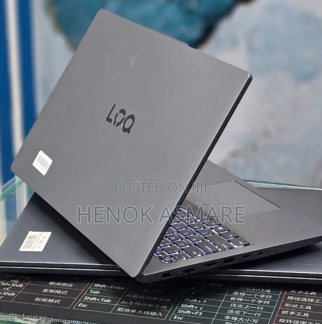 New Laptop Lenovo LOQ 15IRH8 16GB Intel Core i5 SSD 512GB