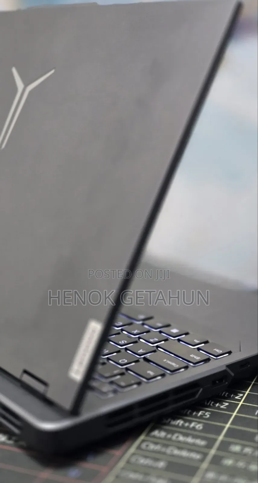 New Laptop Lenovo Y40-80 16GB Intel Core i9 SSD 1T