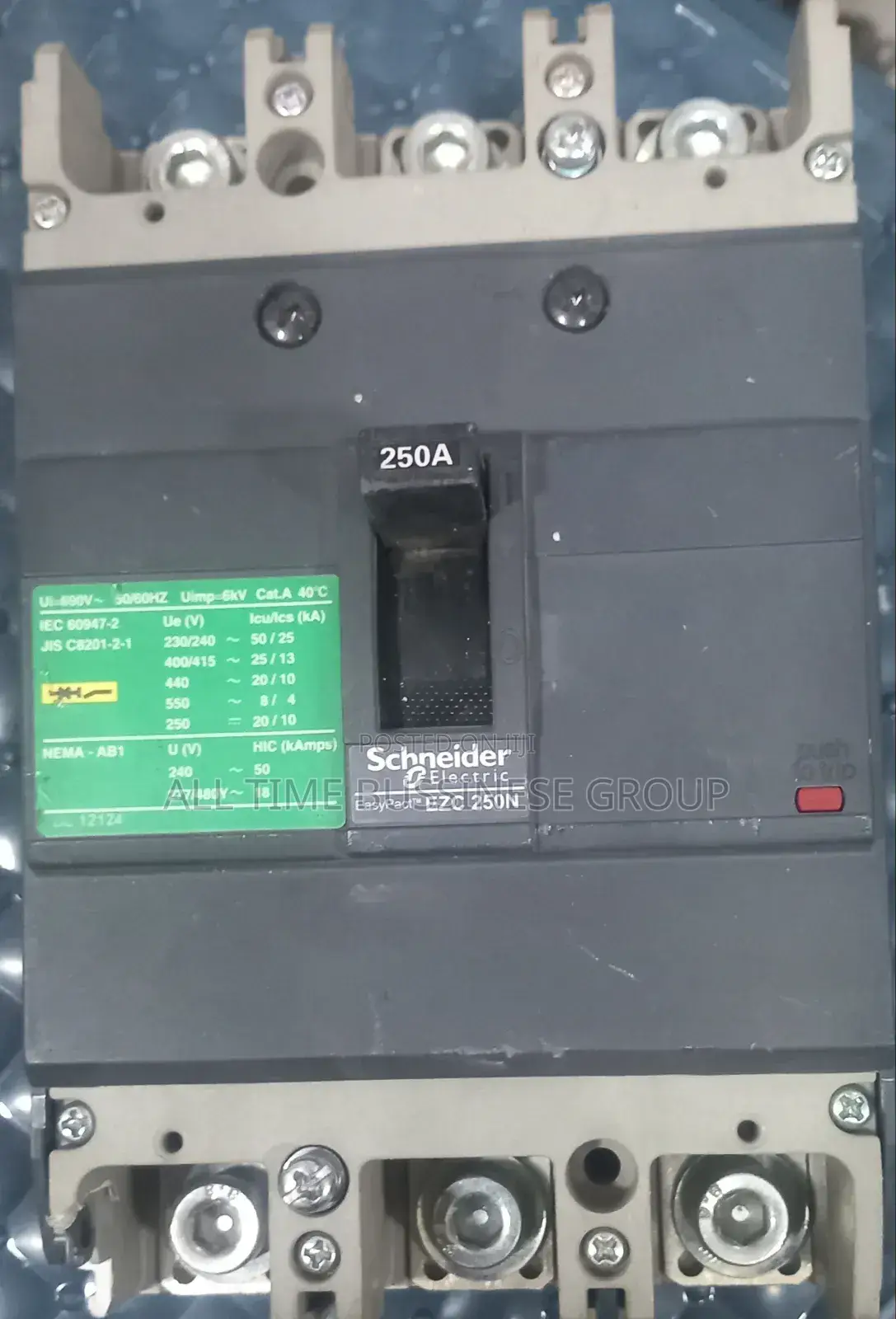 Schneider Breaker 250a