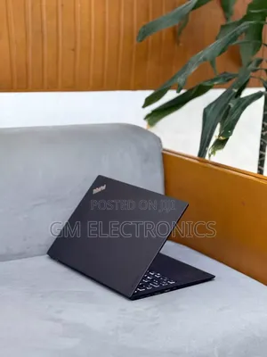 New Laptop Lenovo ThinkPad X1 Carbon 8GB Intel Core i5 SSD 512GB