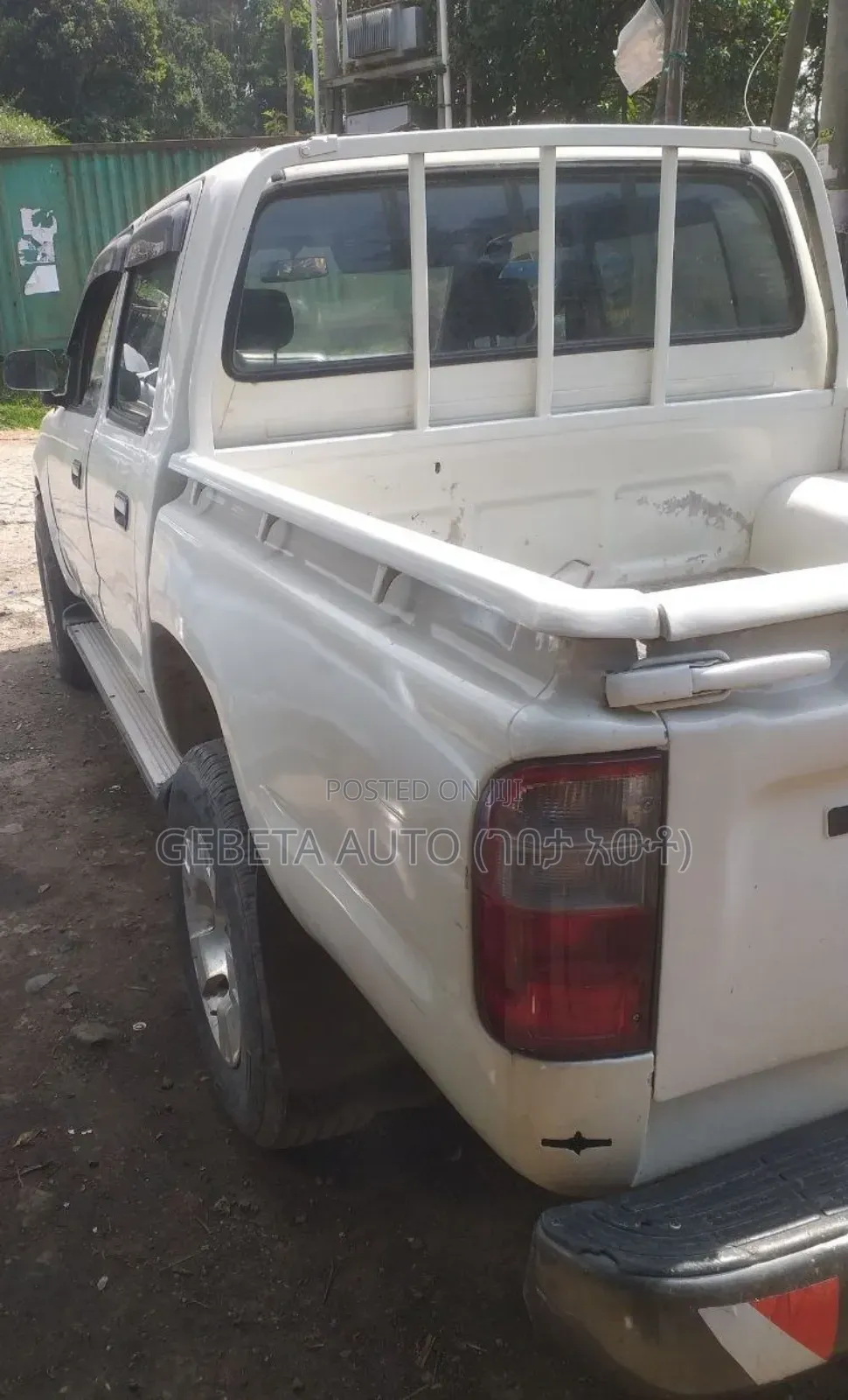 Toyota Hilux 2004