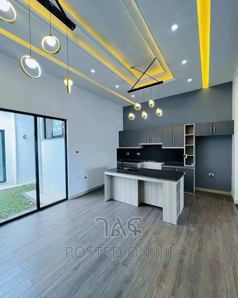 8bdrm Villa in የግል, Yeka for Sale