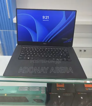 New Laptop Dell 16GB Intel Xeon SSD 512GB