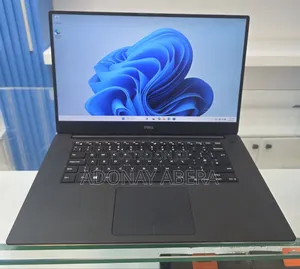 New Laptop Dell 16GB Intel Xeon SSD 512GB