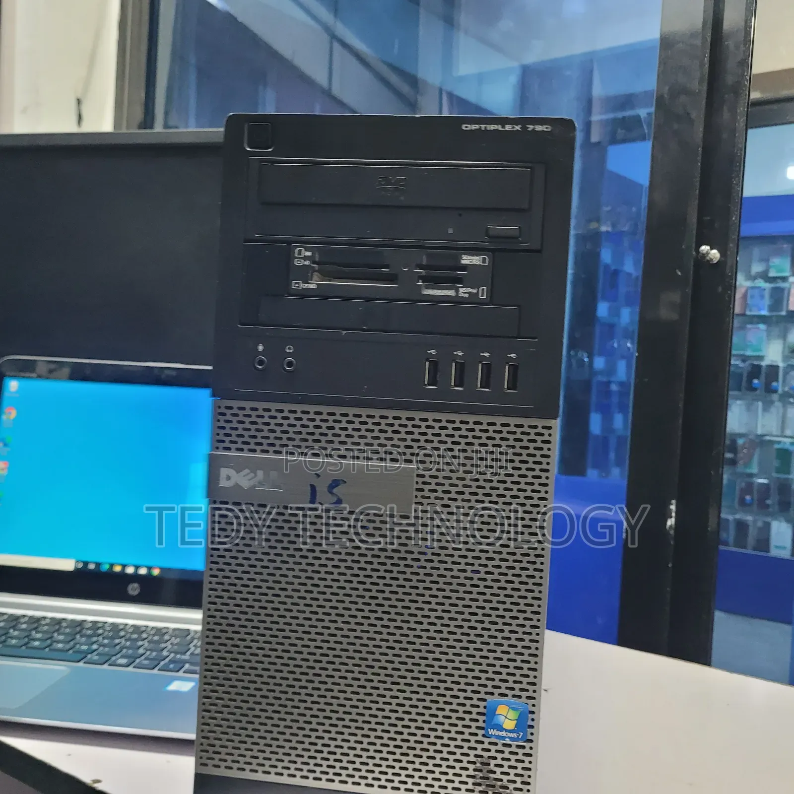 Desktop Computer Dell OptiPlex 790 4GB Intel Core i5 HDD 500GB