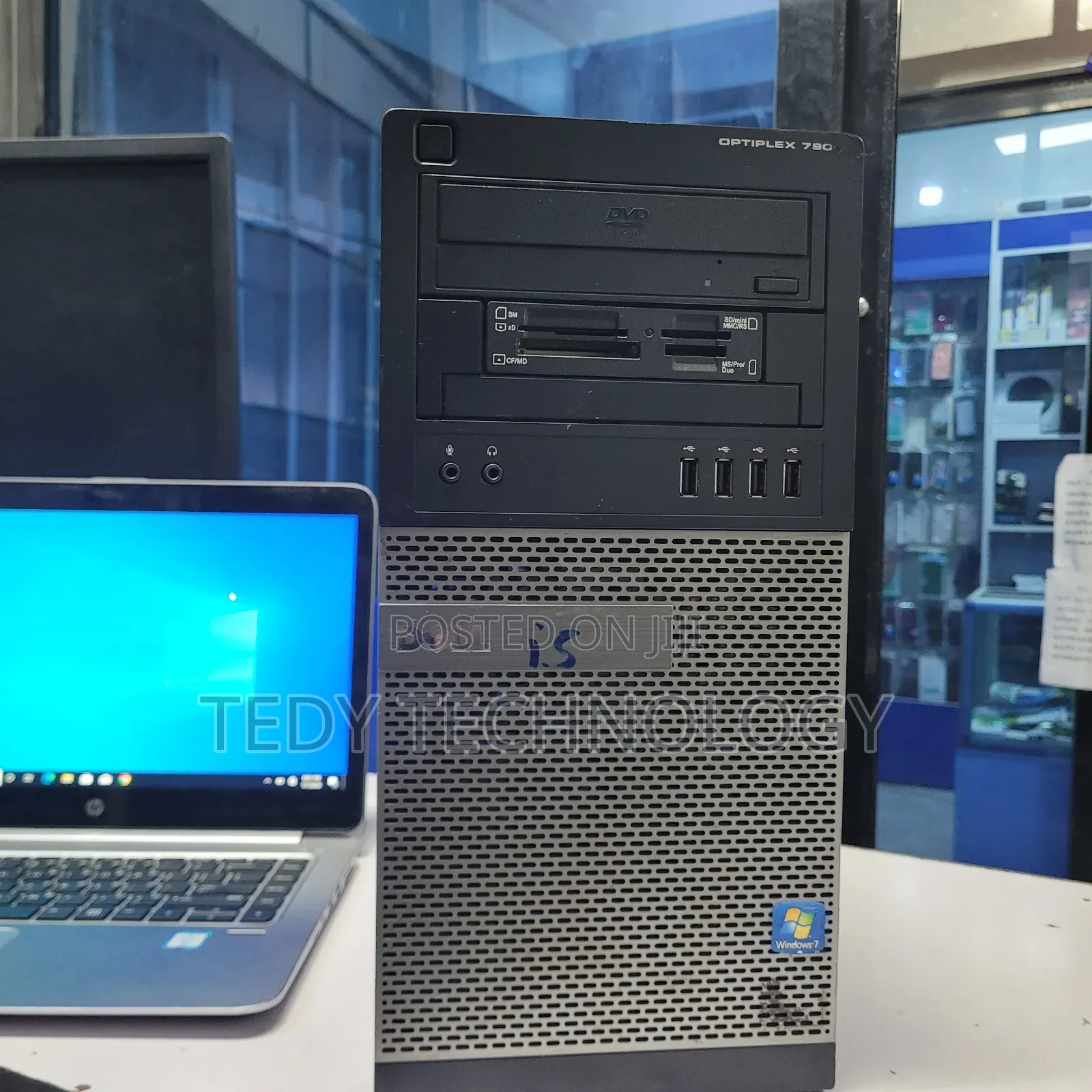 Desktop Computer Dell OptiPlex 790 4GB Intel Core i5 HDD 500GB