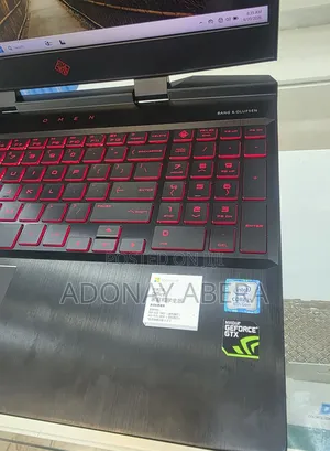 New Laptop HP Omen X 8GB Intel Core i5 HDD+SSD 1T