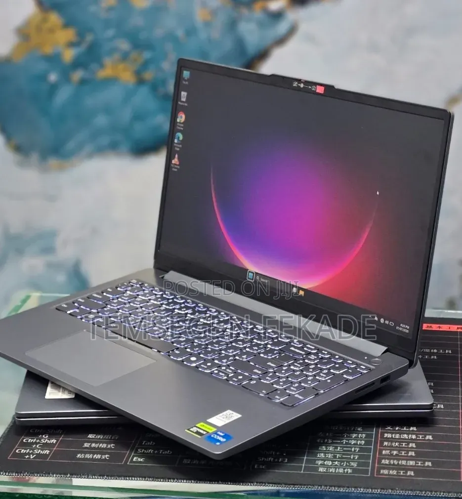 New Laptop Lenovo LOQ 15ARP9 12GB Intel Core i5 SSD 512GB