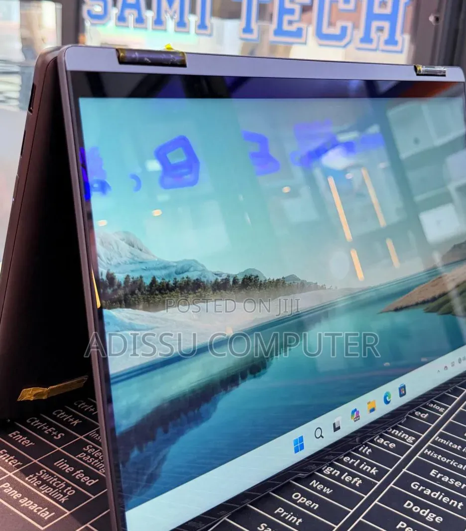 New Laptop Lenovo A7 16GB Intel Core i7 SSD 512GB