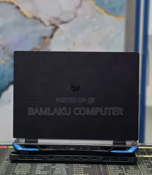 New Laptop Acer Predator Helios Neo 16 16GB Intel Core i7 SSD 512GB