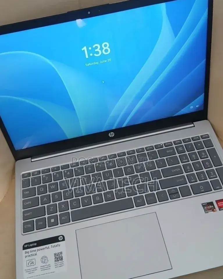 New Laptop HP Stream Notebook 8GB AMD Ryzen 5 SSD 512GB