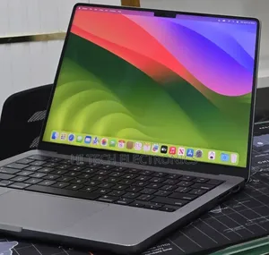 New Laptop Apple MacBook Air 2024 M3 8GB Intel Core M3 SSD 512GB