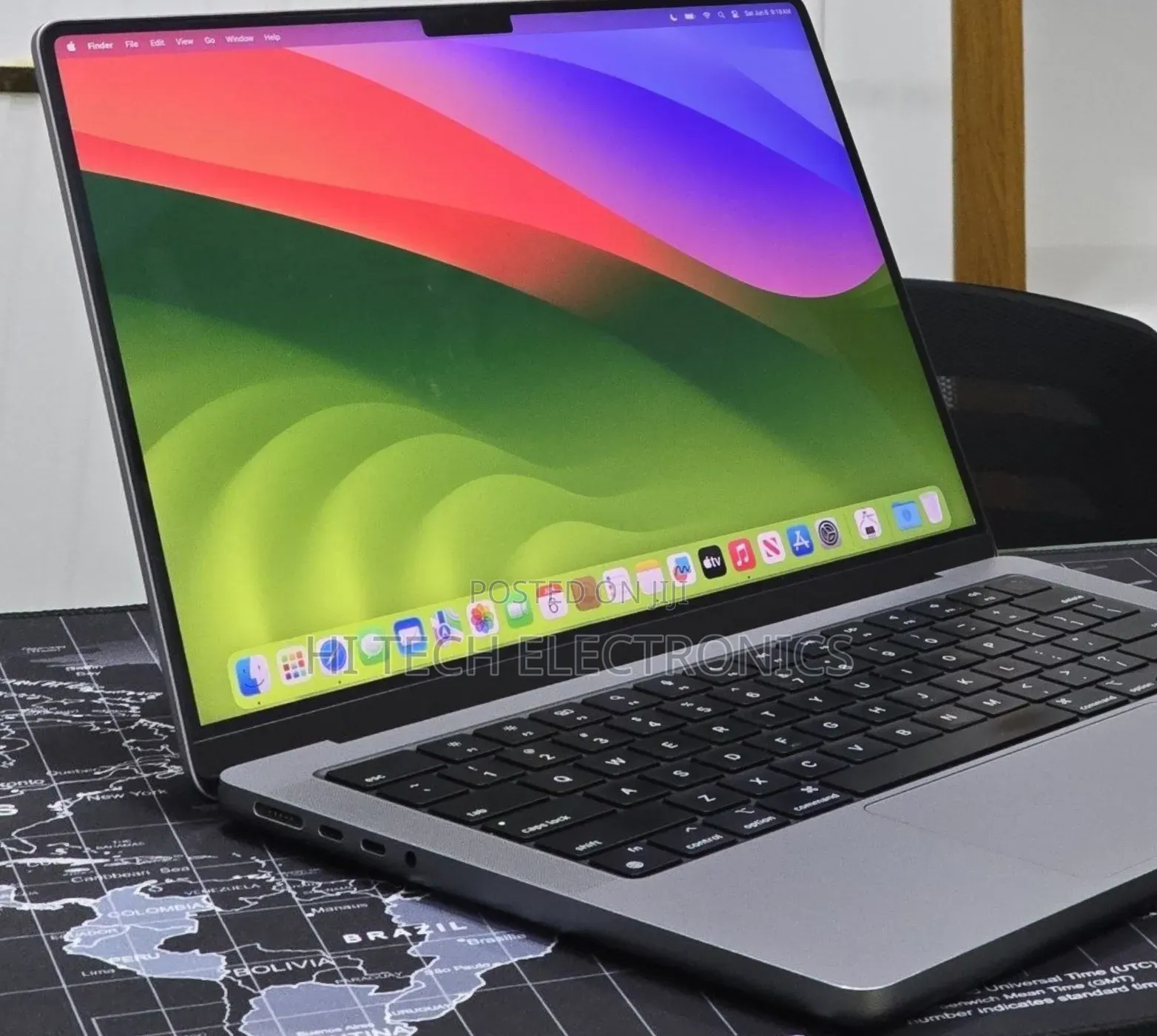 New Laptop Apple MacBook Air 2024 M3 8GB Intel Core M3 SSD 512GB