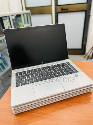 New Laptop HP EliteBook 840 G7 8GB Intel Core i5 SSD 512GB