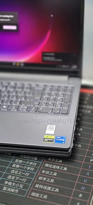 Laptop Lenovo LOQ 15ARP9 12GB Intel Core i5 SSD 512GB