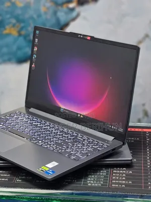 New Laptop Lenovo LOQ 15AHP10 12GB Intel Core i5 SSD 512GB