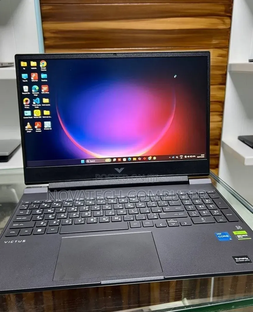 New Laptop HP Victus 16 16GB Intel Core i5 SSD 512GB