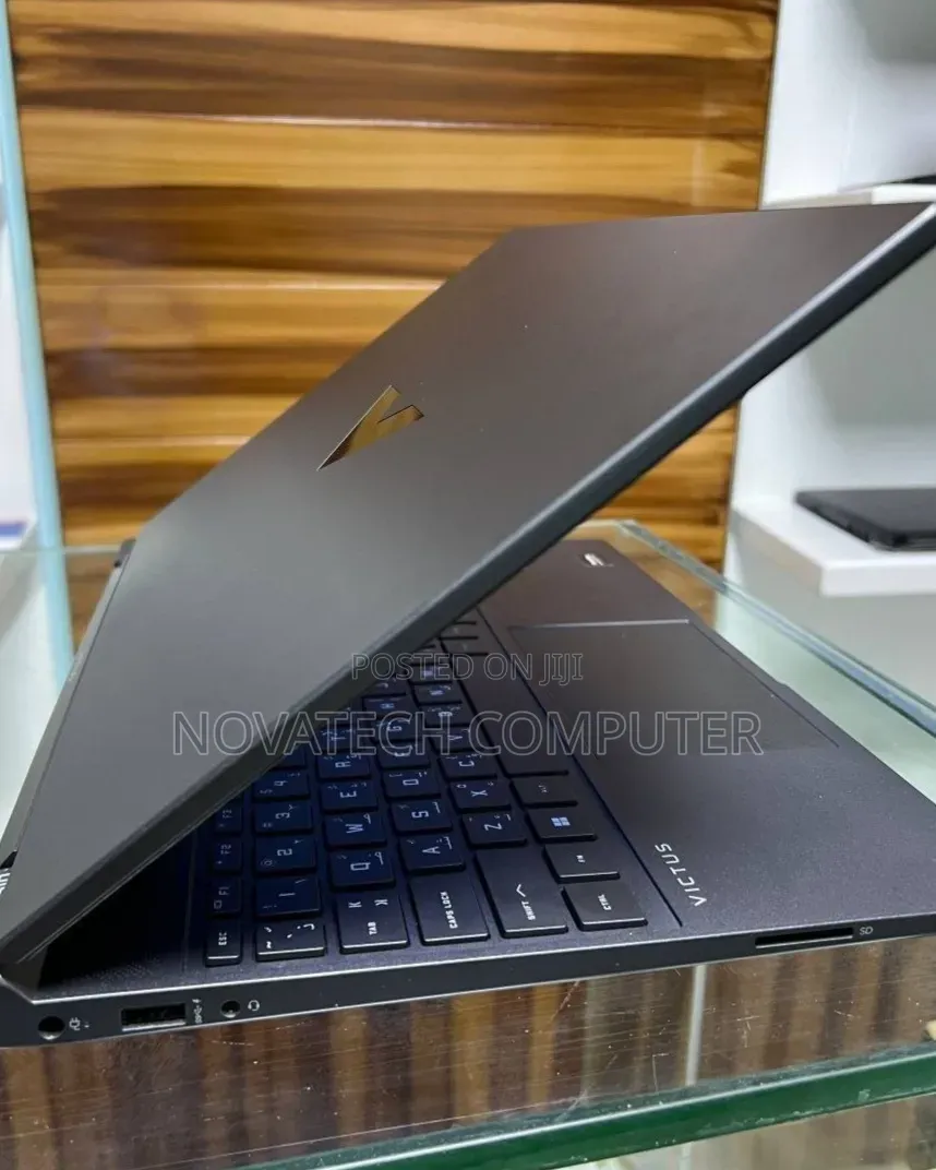 New Laptop HP Victus 16 16GB Intel Core i5 SSD 512GB