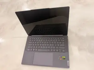 New Laptop Lenovo Yoga 700 32GB AMD Ryzen 7 SSD 1T