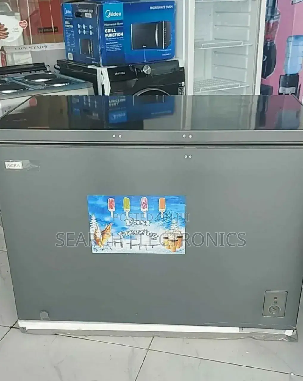 Akira 440l Refrigerator