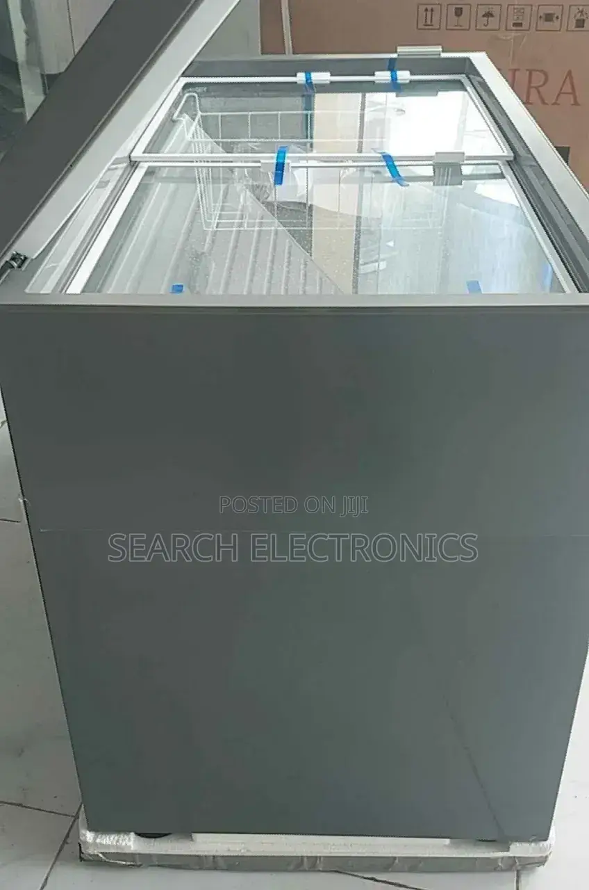 Akira 440l Refrigerator