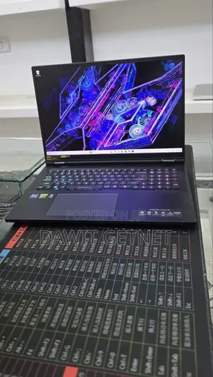 New Laptop Acer Predator Helios Neo 16 32GB Intel Core i9 SSD 1T