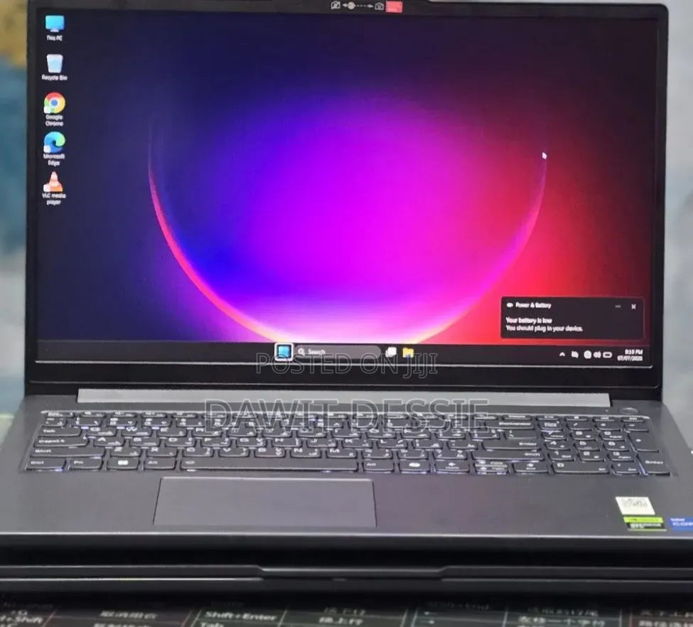 New Laptop Lenovo 12GB Intel Core i5 SSD 512GB
