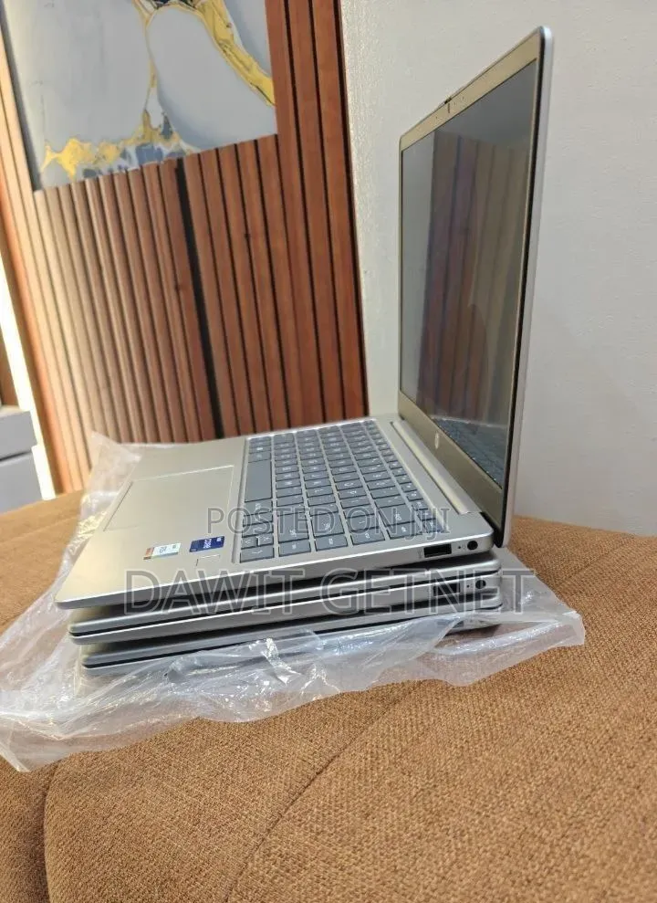 New Laptop HP Stream Notebook 16GB Intel Core i7 SSD 512GB