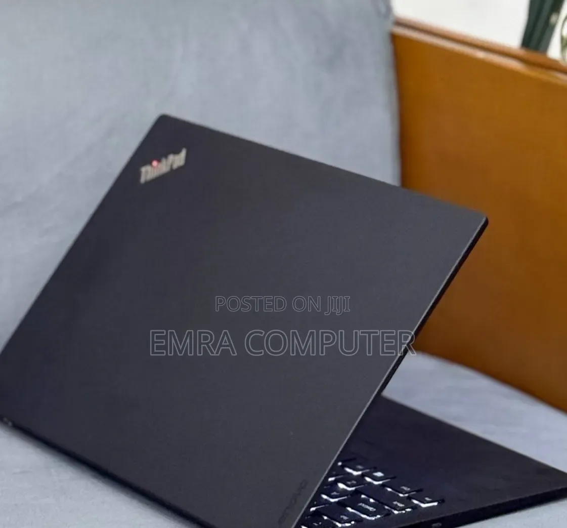 New Laptop Lenovo ThinkPad X1 Carbon 8GB Intel Core i5 SSD 512GB