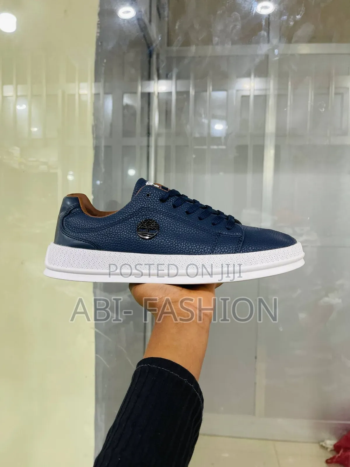 Timberland Men's Leather Shoe Made in Vietnam