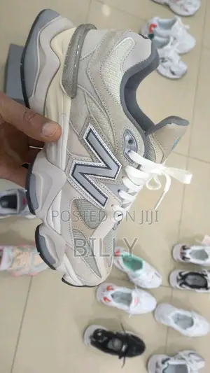 New Balance 9060