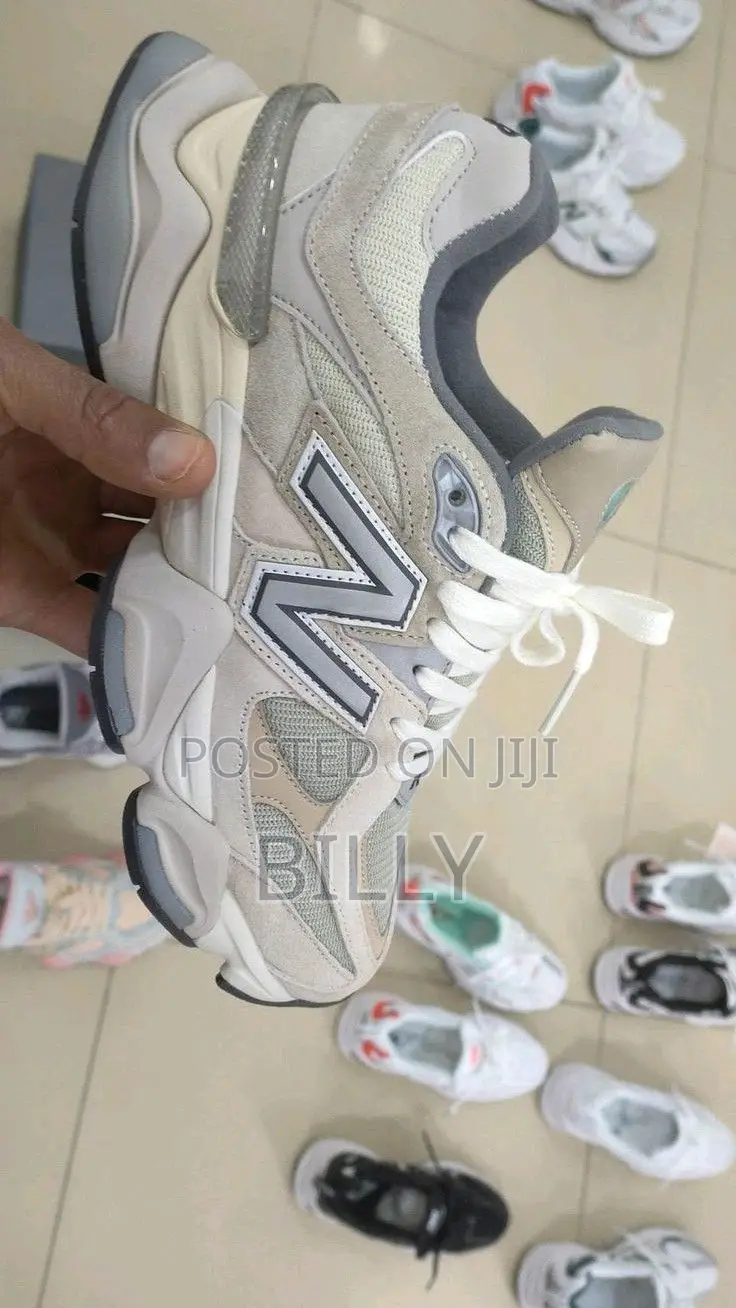 New Balance 9060