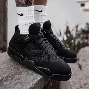 Jordan 4 Black Cat Venom Af1
