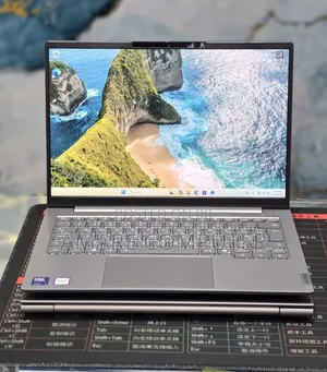 New Laptop Lenovo Thinkbook 14 16GB Intel Core Ultra 7 SSD 512GB