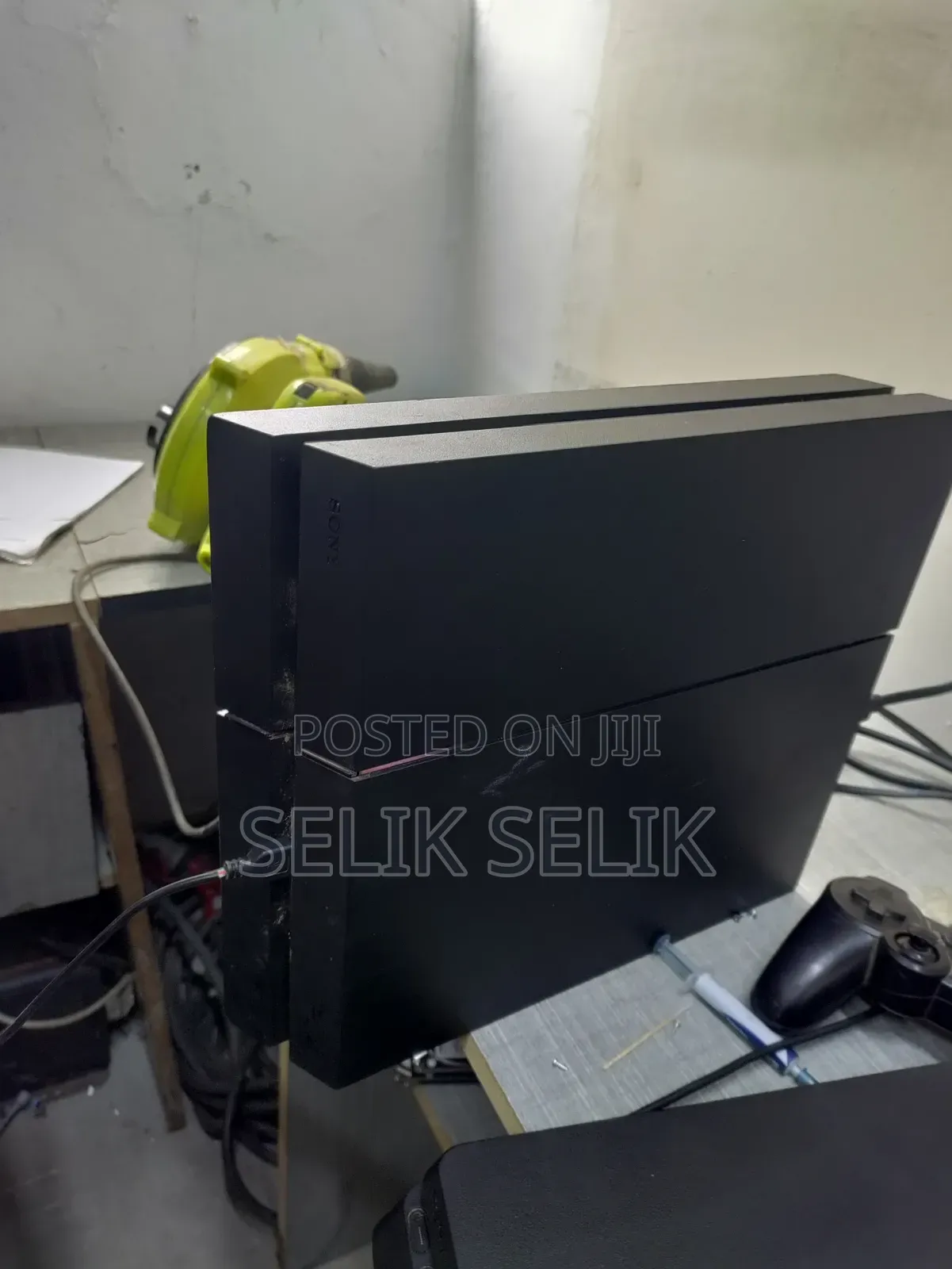 Playstation 4 Used