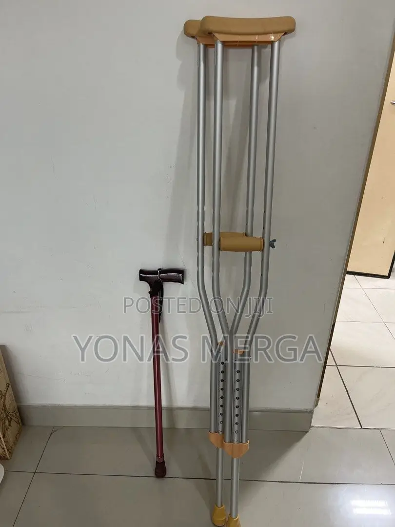 Crutches身名bariatric Crutches: Household Tiles to Outdoor Pavements