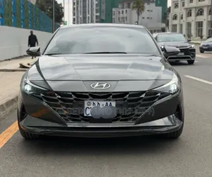 Hyundai Avante 2022