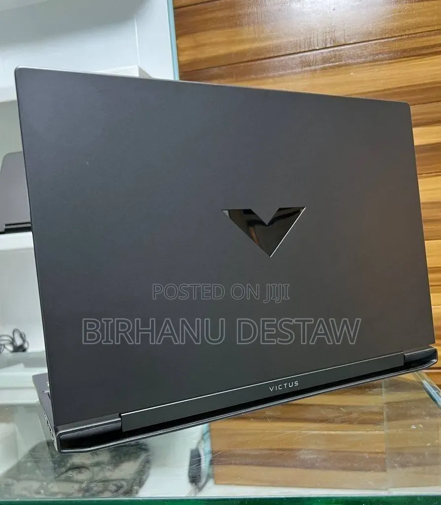 New Laptop HP Victus 15 16GB Intel Core i5 SSD 512GB